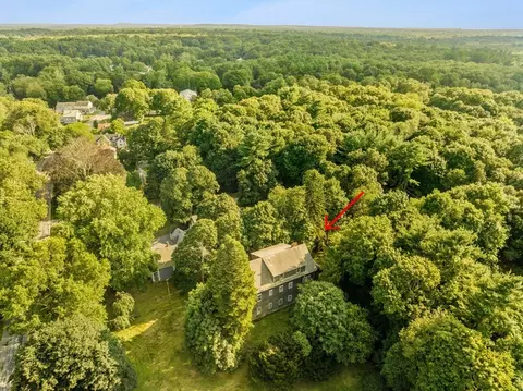 206 Lincoln Ave, Dighton, MA 02764
