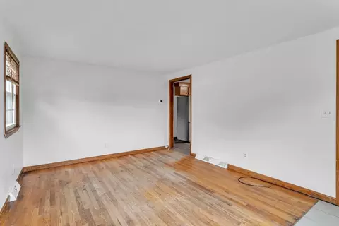 Living - 33 Lemay St, Chicopee, MA 01013 photo 3 of 4