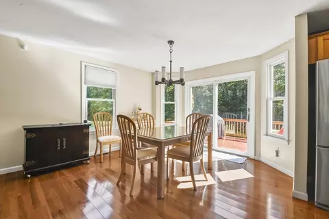 2 Arrowhead Ln, Raynham, MA 02767 photo 12