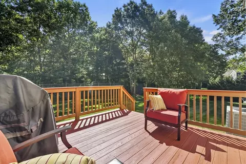 2 Arrowhead Ln, Raynham, MA 02767 photo 38