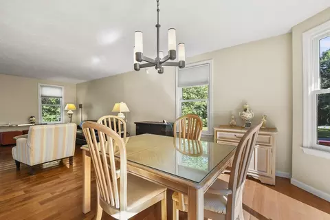 2 Arrowhead Ln, Raynham, MA 02767 photo 13