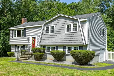 141 Harvard Rd, Littleton, MA 01460