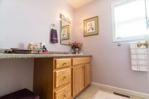 38 Raymond St #38, Everett, MA 02149 photo 24