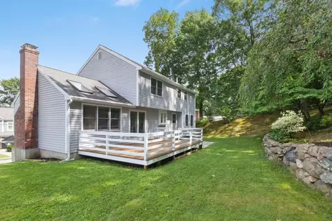 Exterior - 71 Richdale Rd, Needham, MA 02494 photo 4 of 6