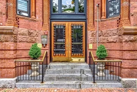 271 Dartmouth St #2F, Boston, MA 02116