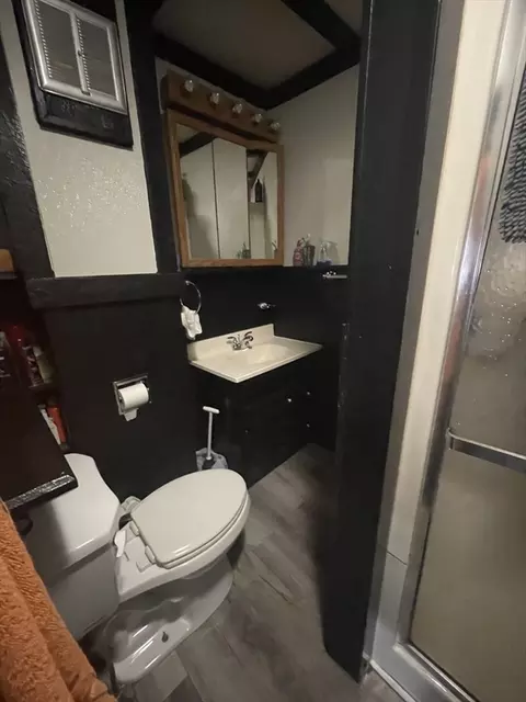 Bath - 108 Bogle St, Fall River, MA 02723 photo 2 of 3