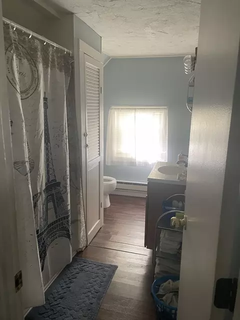 Bath - 108 Bogle St, Fall River, MA 02723 photo 1 of 3