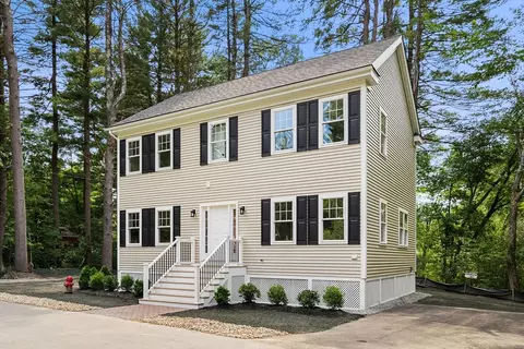 44 California Rd, Tewksbury, MA 01876