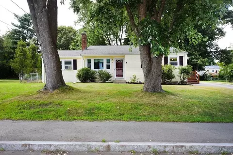 9 Brentwood Ave, Avon, MA 02322