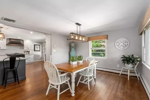 3 Community Rd, Marblehead, MA 01945 photo 10