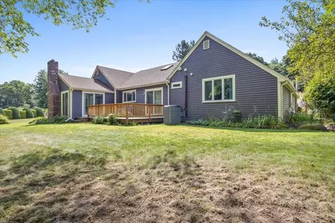 5 Bulow Rd, Hingham, MA 02043 photo 2