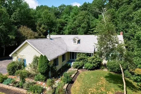 24 Sherwood Dr, Spencer, MA 01562