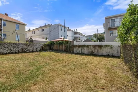 100 Clarence St, Everett, MA 02149 photo 26