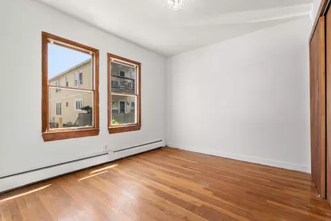 100 Clarence St, Everett, MA 02149 photo 22