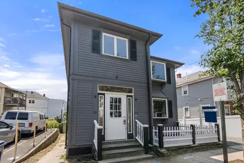 100 Clarence St, Everett, MA 02149 photo 2