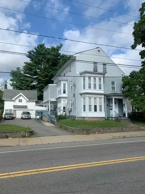 1027 Warren Ave, Brockton, MA 02301
