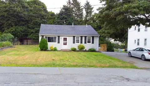 17 Morgan St, Brockton, MA 02301