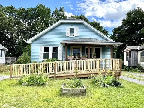 37 Piehl Ave, Worcester, MA 01606