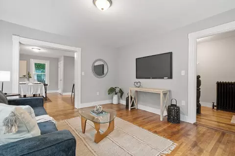 38 Brooks St, Maynard, MA 01754 photo 5