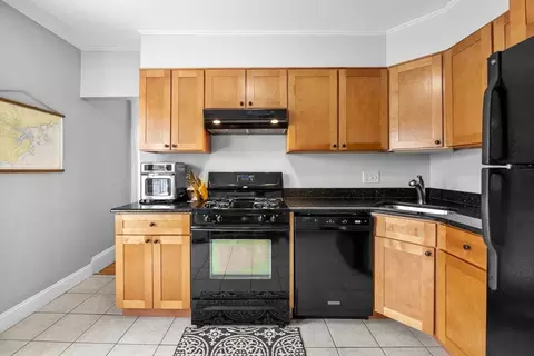 Kitchen - 21 Brookside Ave #2, Danvers, MA 01923 photo 2 of 5