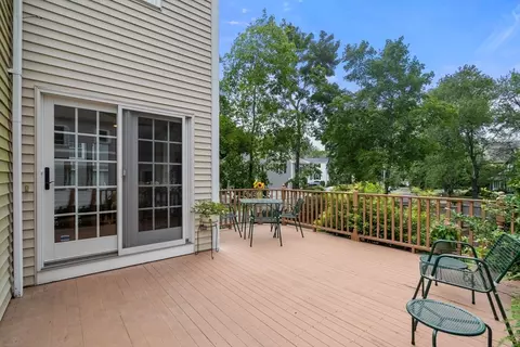 10 Strathmore Rd, Wellesley, MA 02482 photo 21