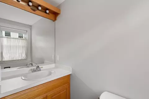 10 Strathmore Rd, Wellesley, MA 02482 photo 12