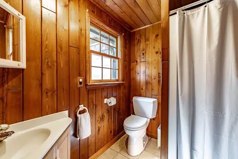 Bath - 36 Dunham Ave, Ware, MA 01082 photo 1 of 2
