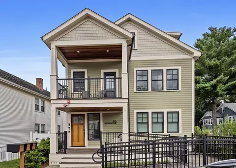 95 W Walnut Park #2, Boston, MA 02130