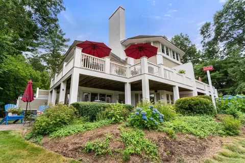 43 The Fairways, Ipswich, MA 01938