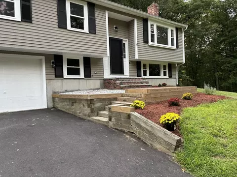 8 Johnston Way, Norfolk, MA 02056