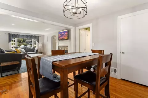 Dining - 2 Brimbal Ave, Beverly, MA 01915 photo 2 of 2