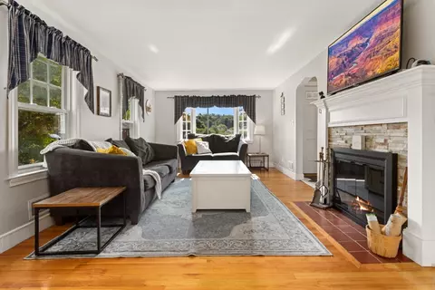 Living - 2 Brimbal Ave, Beverly, MA 01915 photo 1 of 3