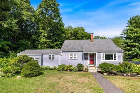 Exterior - 2 Brimbal Ave, Beverly, MA 01915 photo 2 of 11
