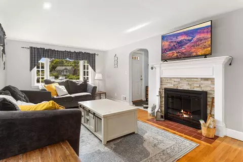 Living - 2 Brimbal Ave, Beverly, MA 01915 photo 3 of 3