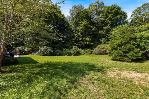 Exterior - 2 Brimbal Ave, Beverly, MA 01915 photo 6 of 11