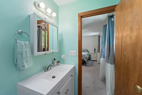 57 Milford St, Upton, MA 01568 photo 28