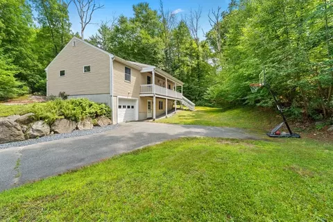 57 Milford St, Upton, MA 01568 photo 36