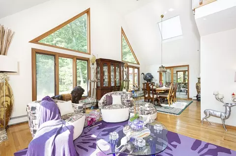 Living - 30 Glenview St, Upton, MA 01568 photo 1 of 5