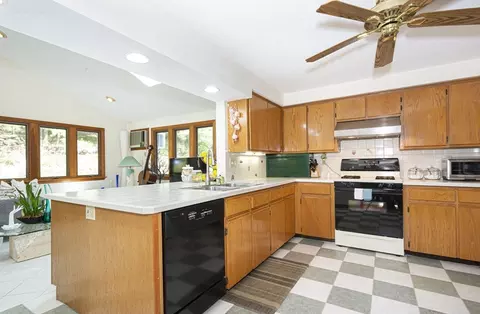 Kitchen - 30 Glenview St, Upton, MA 01568 photo 2 of 2