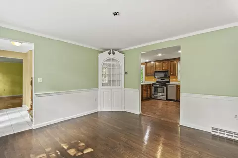 573 Main St, Dunstable, MA 01827 photo 7