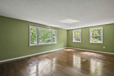 573 Main St, Dunstable, MA 01827 photo 14