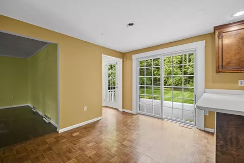 573 Main St, Dunstable, MA 01827 photo 11