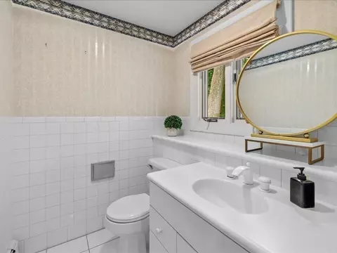 86 Gary Rd, Needham, MA 02494 photo 25