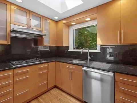 86 Gary Rd, Needham, MA 02494 photo 10