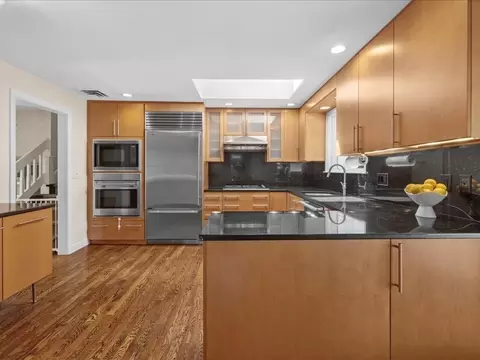 86 Gary Rd, Needham, MA 02494 photo 9