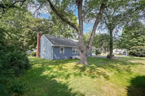 Exterior - 67 Jeffrey Rd, Springfield, MA 01119 photo 5 of 5