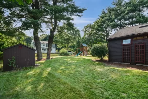 Exterior - 20 Windsor Dr, Ashland, MA 01721 photo 7 of 11