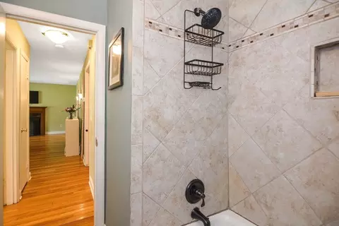 Bath - 20 Windsor Dr, Ashland, MA 01721 photo 2 of 5