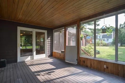 Exterior - 20 Windsor Dr, Ashland, MA 01721 photo 5 of 11