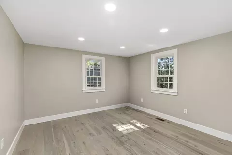 53 Monument Neck Rd, Bourne, MA 02532 photo 27